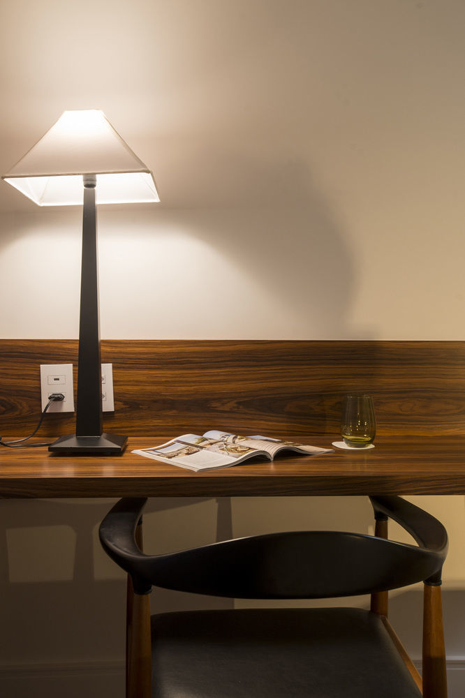 Hotel Luzeiros Ресіфі Екстер'єр фото A lamp on a desk