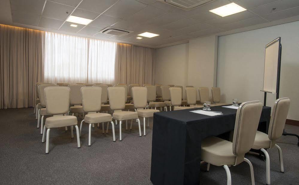 Hotel Luzeiros Ресіфі Екстер'єр фото Meeting room